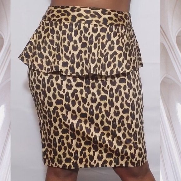 Leopard Ruffled Top Skirt + L - Picture 1 of 2